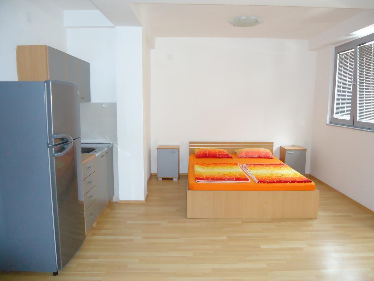 Apartments Stefanel Ohrid For Family And Couples Only ภายนอก รูปภาพ